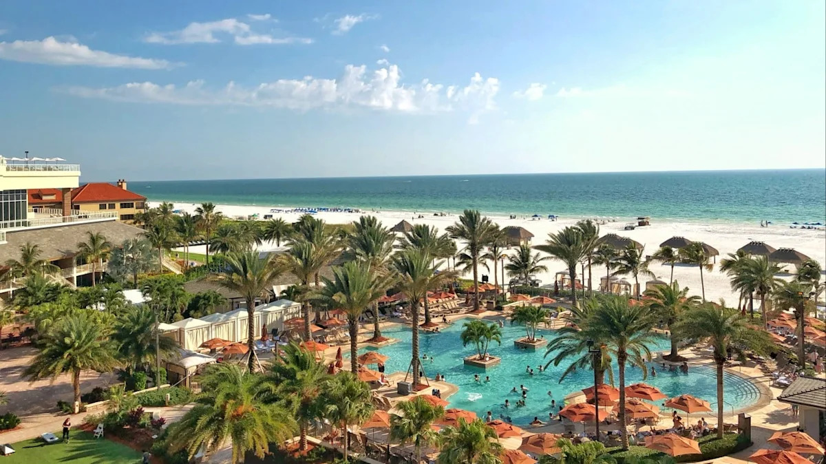 $3,000 a Month in Margaritaville: Here’s How to Retire There at 62 Without Touching Your Savings