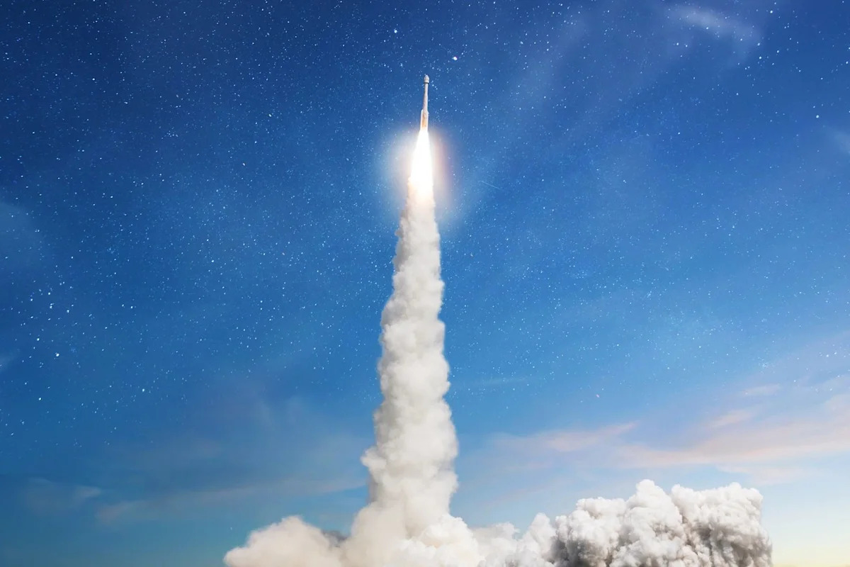 SpaceX Might Be the Most Valuable Money-Losing Company in Market History. Should Investors Care?