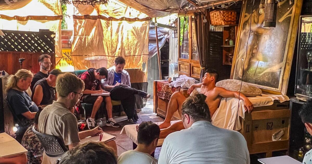 Figure drawing classes, clothed and nude, across Los Angeles County