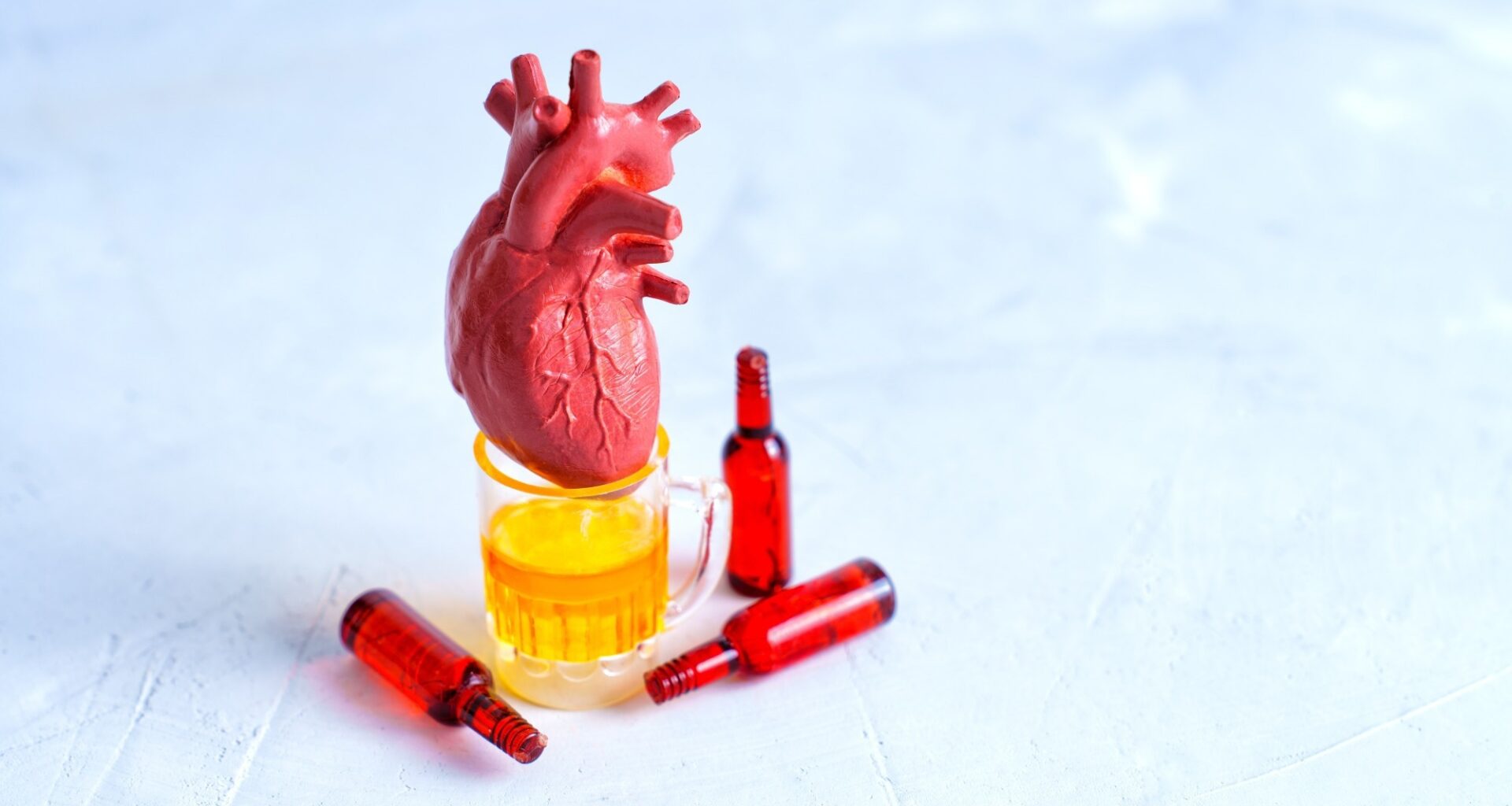 A 30-year study found a surprising link between alcohol, survival and heart attack risk