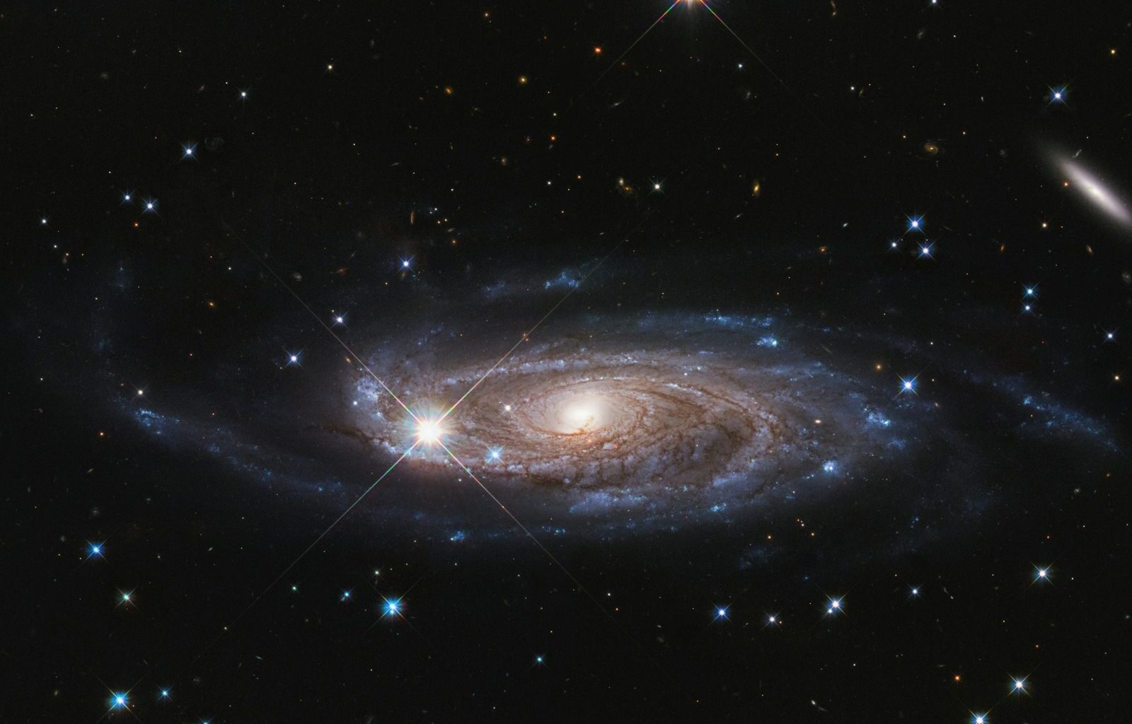 Astronomers have precisely measured the size of the largest known galaxy