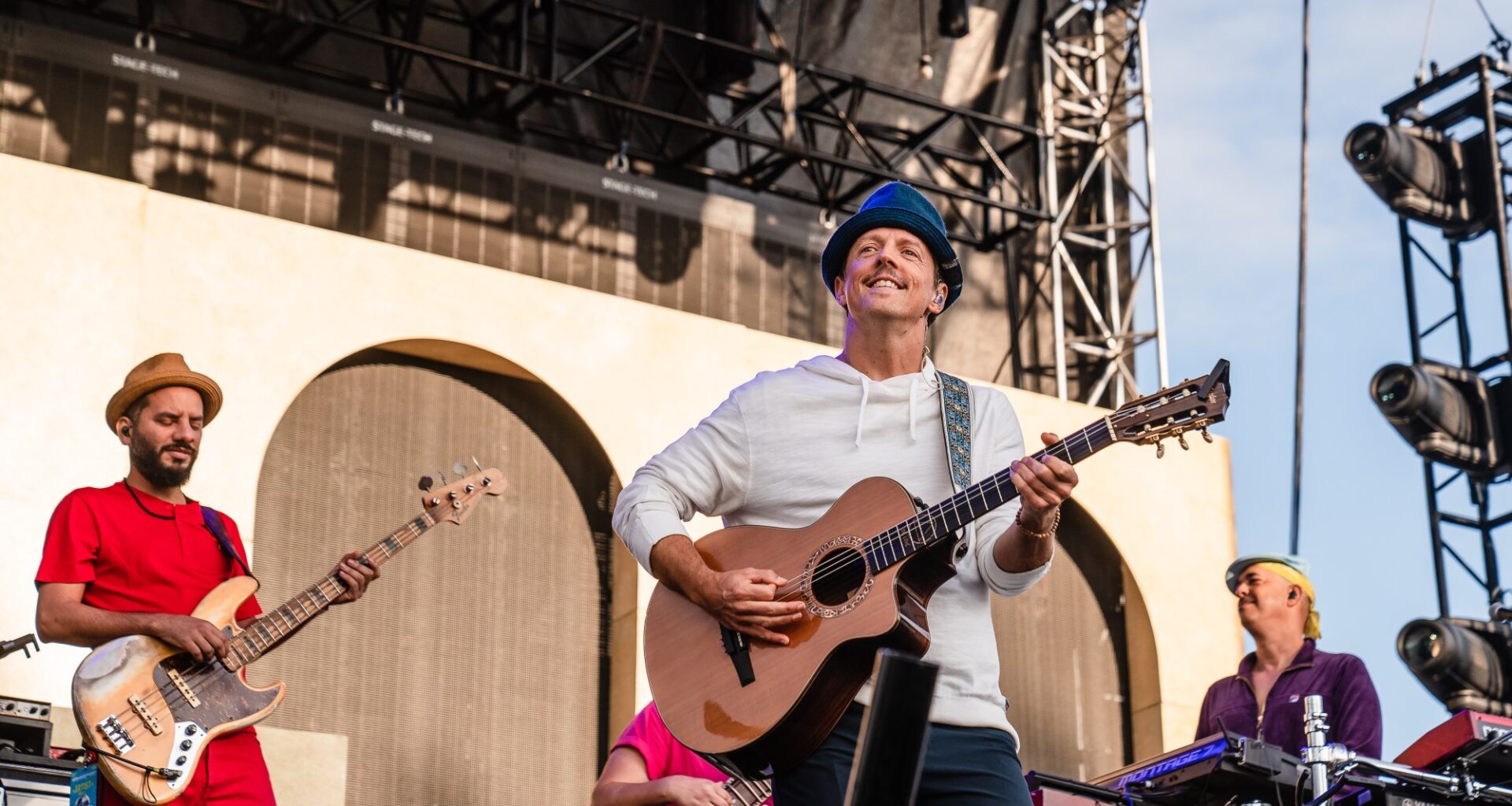 Grammy Award winners Jason Mraz and Isabel Leonard will perform at San Diego Symphony’s 2026 gala – San Diego Union-Tribune