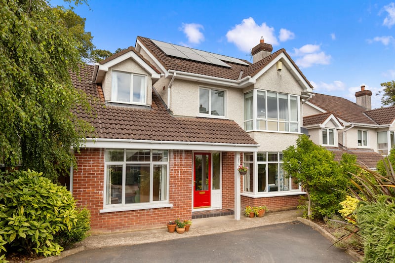 49 Holmwood, Brennanstown Road, Cabinteely, Dublin 18
