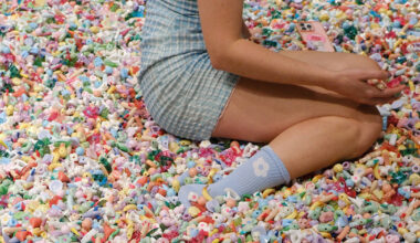 Cj hendry fills a gallery with beads and lets visitors invent the game