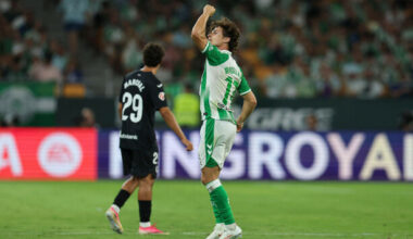 Troy Parrott watches on as Real Betis win La Liga opener · TheJournal.ie