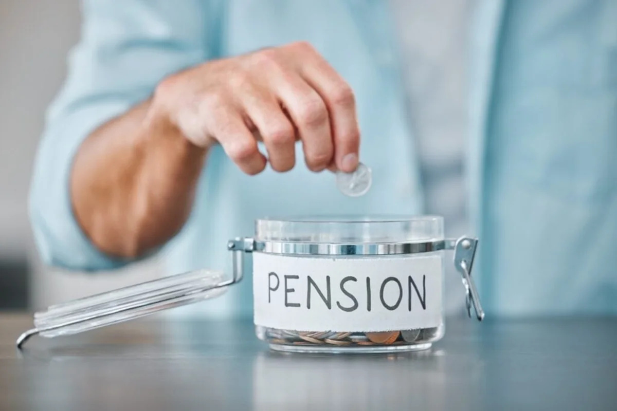Woman, 66, Took A $1.2 Million Pension Buyout — Son-In-Law, A Day Trader, Offered To 'Handle Everything' For Her