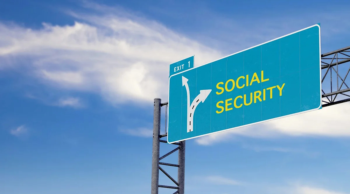 Why Social Security's Shrinking COLA Forecast for 2027 May Benefit Retirees