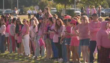 Hundreds rally for Lindsay Clancy as supporters call for mental health reform