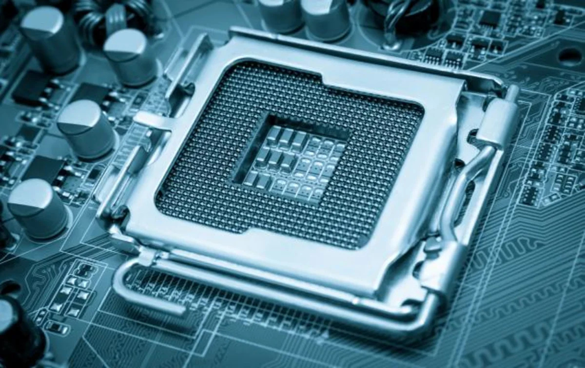 ARM vs. NVDA: Which AI Chip Designer is Worth Investing in?