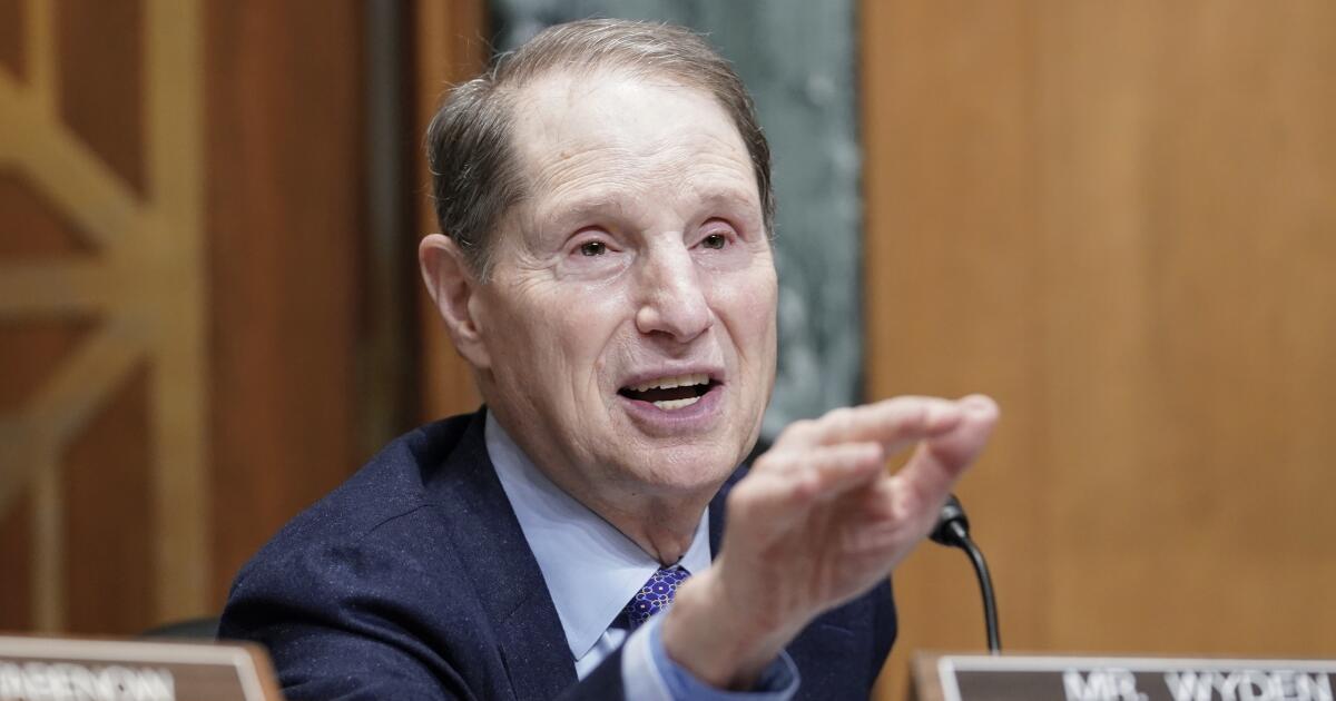 Hiltzik: How the rich game the retirement plan rules