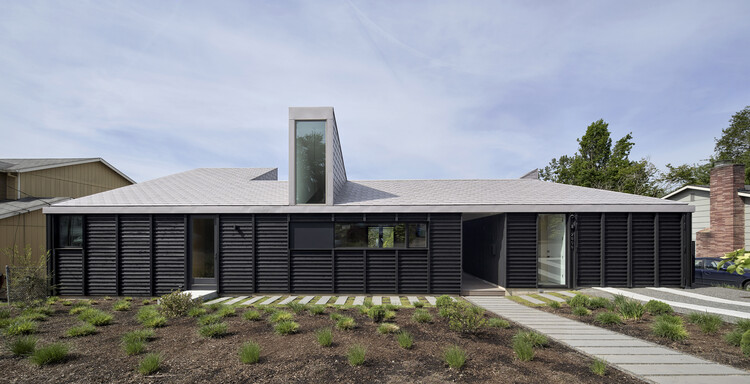 Gradient House and Studio / Observation Studio - Exterior Photography