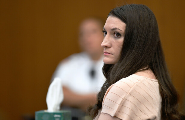 What happens if the jury in the Lindsay Clancy trial can't reach a verdict?