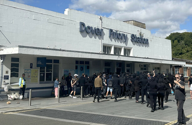 Masked anti-immigrant protesters block roads at Dover port