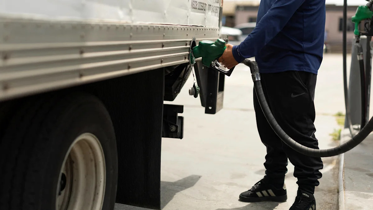 Diesel prices hit an all-time high, pressuring economy ahead of midterms