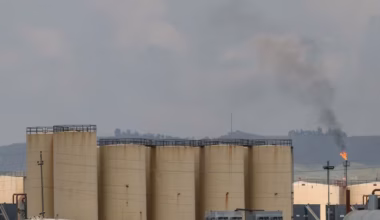 Iraq Oil Output Further Plunges as Storage Fills, Hormuz Exports Blocked by Conflict