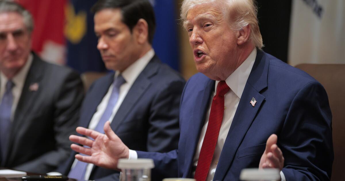 Trump projects confidence, claims Iran is 'begging' for deal, but war exit remains murky