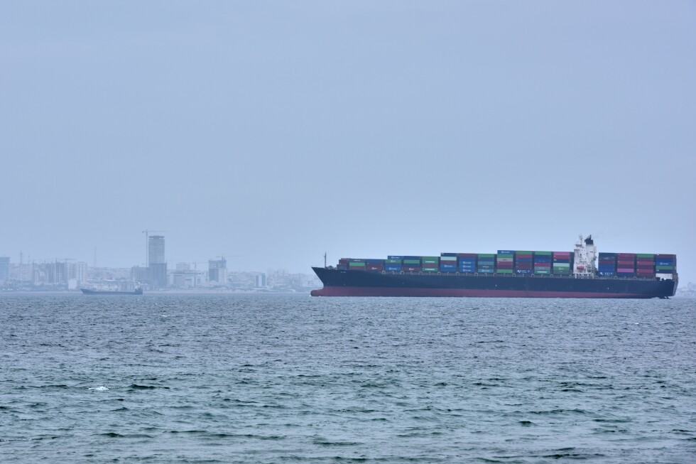 Live updates: US seizure of Iran ship casts doubt on ceasefire talks