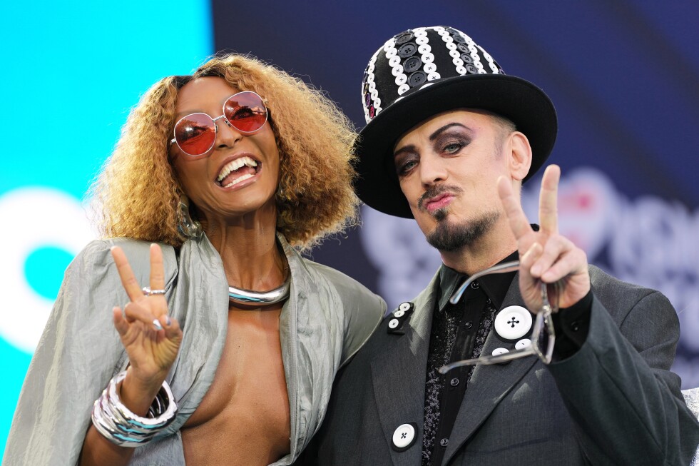 Eurovision song contest opens in Vienna with tensions over Israel