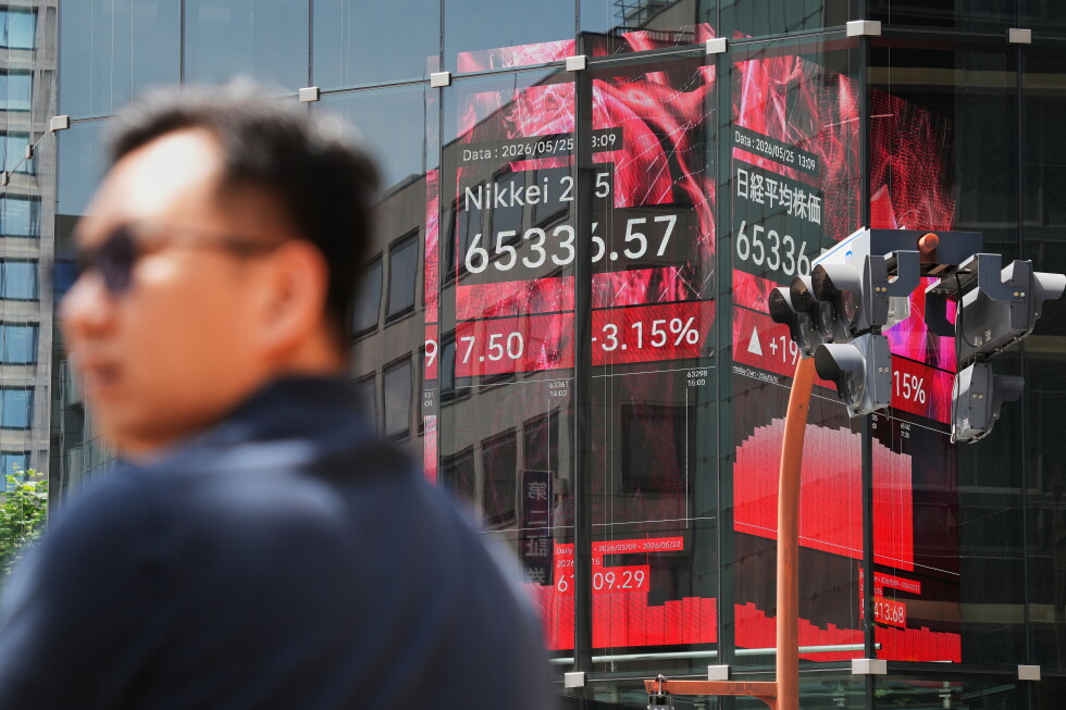 Asian shares and oil are trading mixed as an Iran war deal remains uncertain