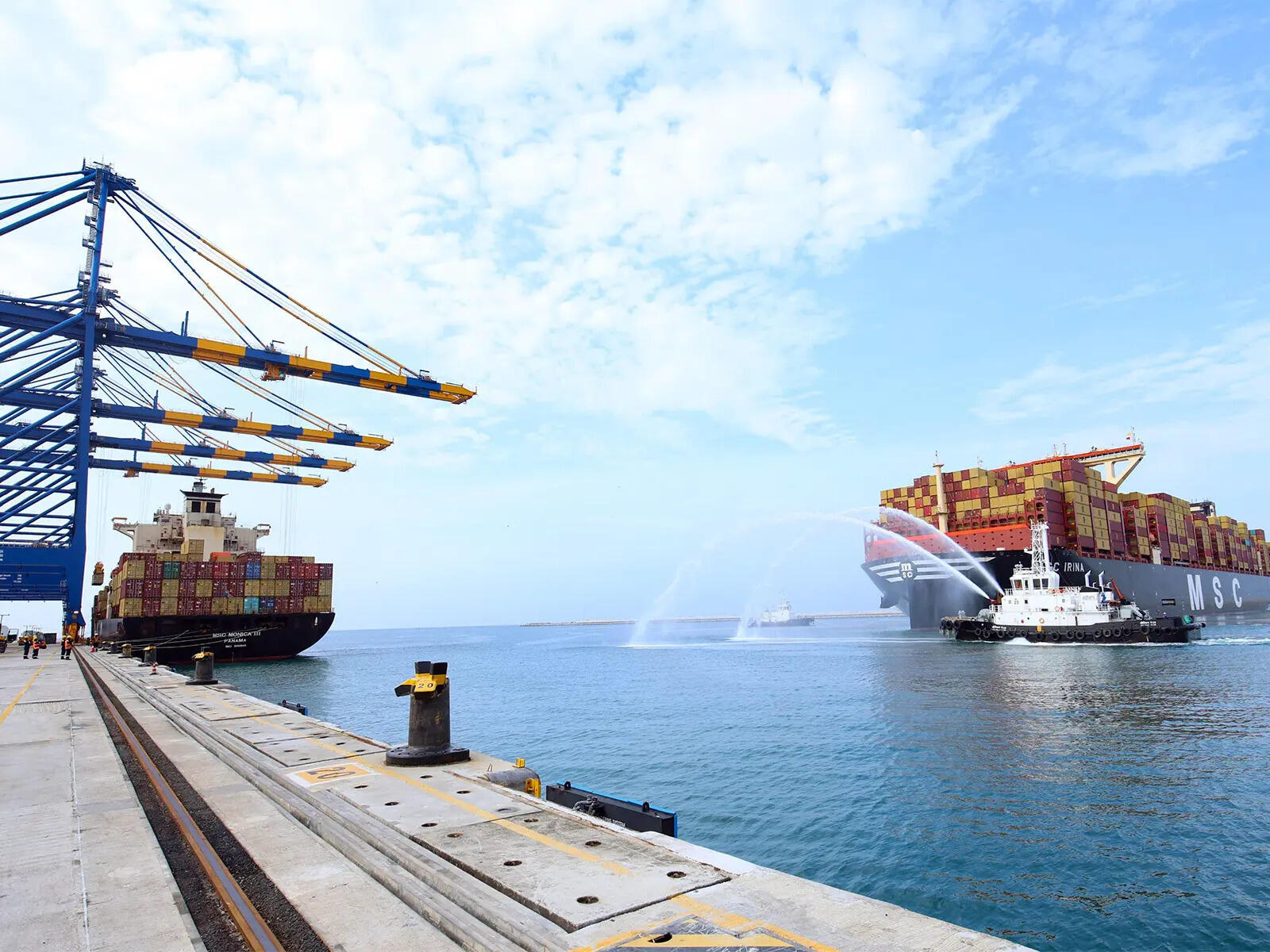 <p>The reopening of the Strait of Hormuz could trigger a faster-than-expected recovery in global oil supplies. With tankers already positioned near the Gulf and oil infrastructure largely preserved during the shutdown, producers are expected to ramp up output quickly once shipping resumes.</p>