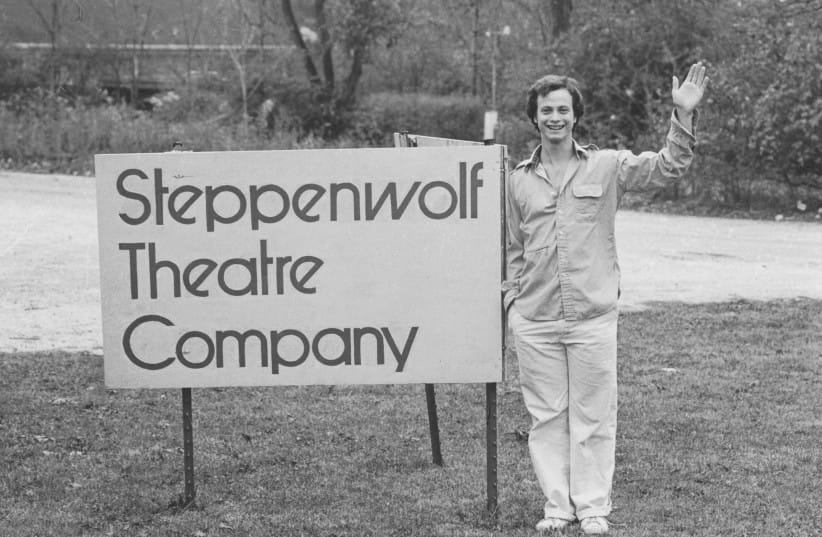 Sinise's mom took this photo of him in 1976 outside the Catholic school basement theater: ‘I’m 21 years old. This is the first Steppenwolf sign ever.’