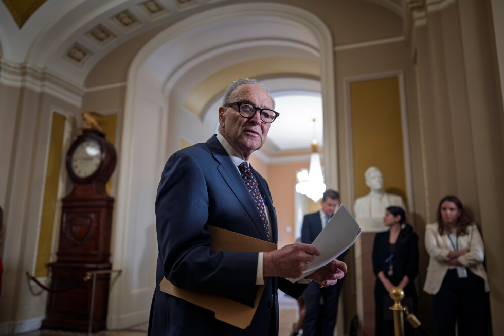 Senate for first time approves resolution to halt Iran conflict