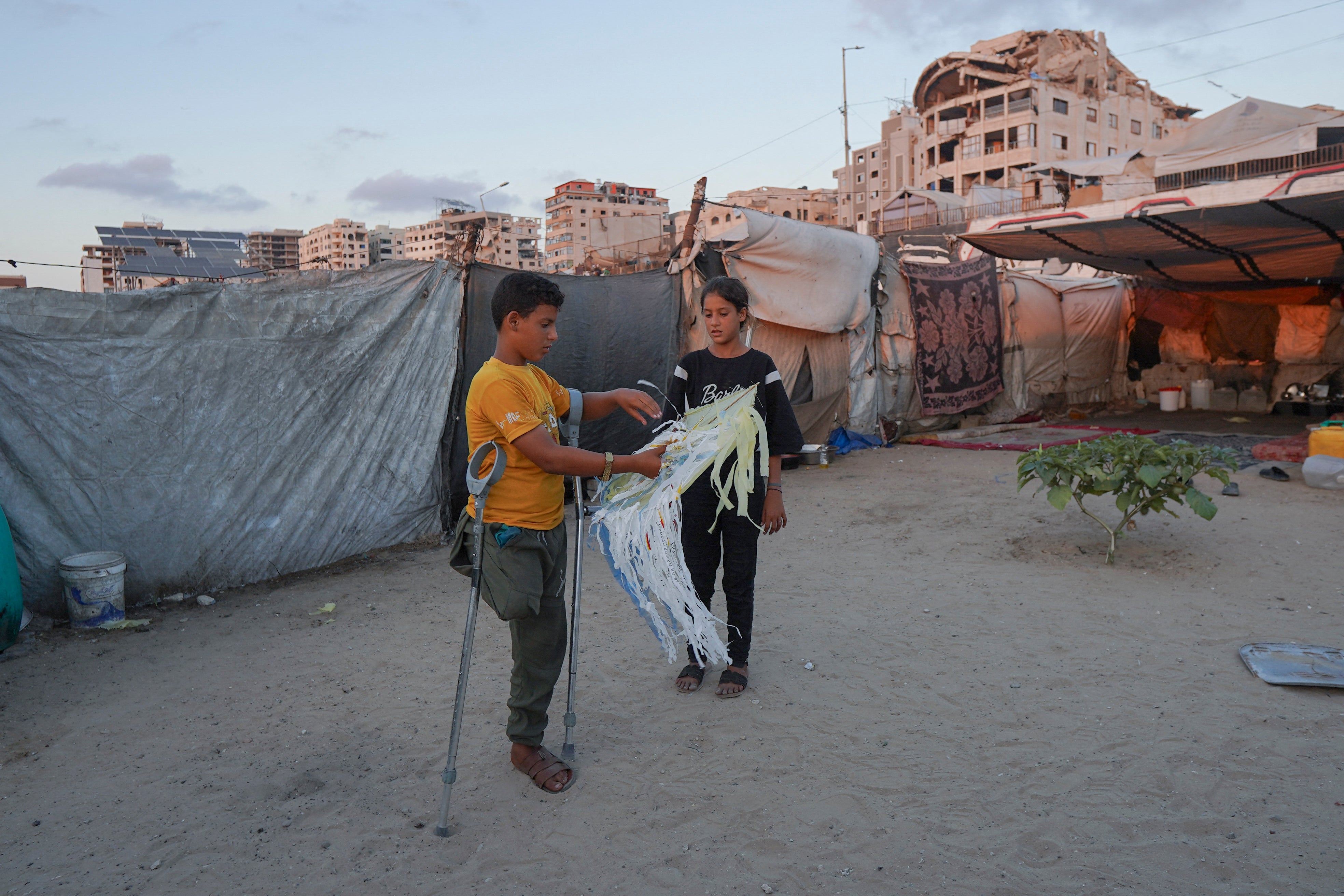 Kites are now being treated as military threats, according to Israeli officials