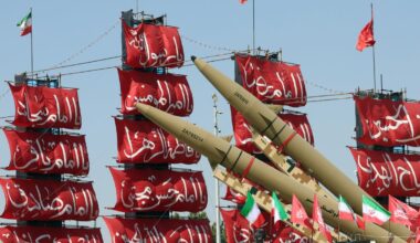 Hormuz after truce: Washington hesitates, Tehran consolidates