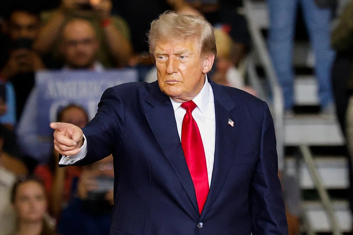 Renewed US-Iran talks on Strait of Hormuz, denuclearization to start on Monday, Trump says