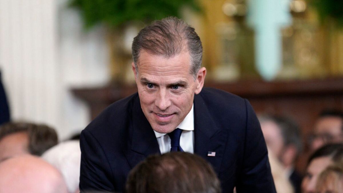 Bill Maher Checks Hunter Biden During Heated Iran War Rant