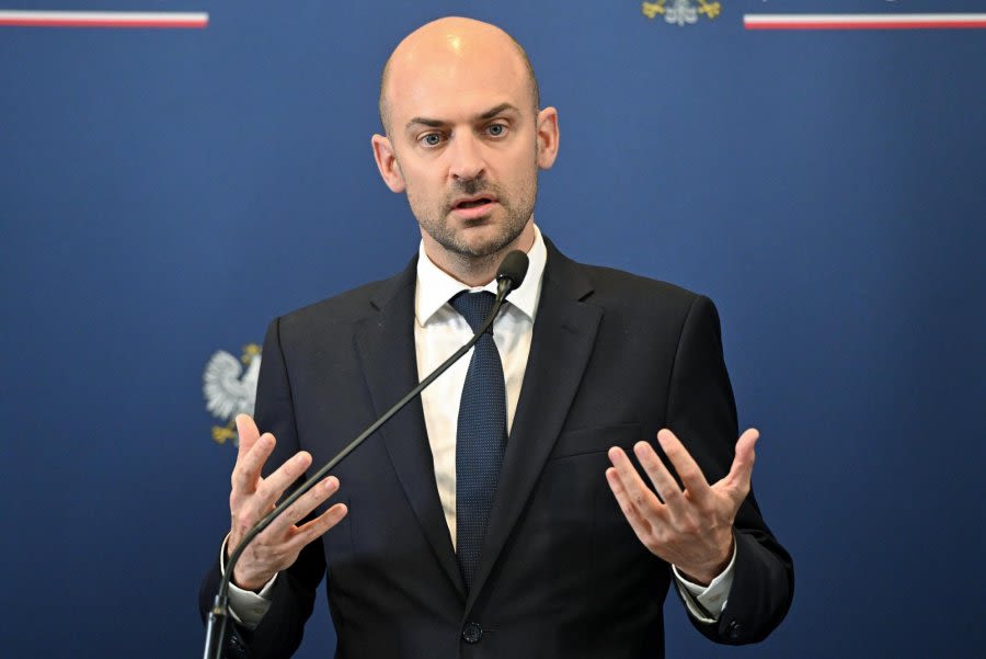 France to expel 2 Iranian diplomats in retaliation for Tehran arrests