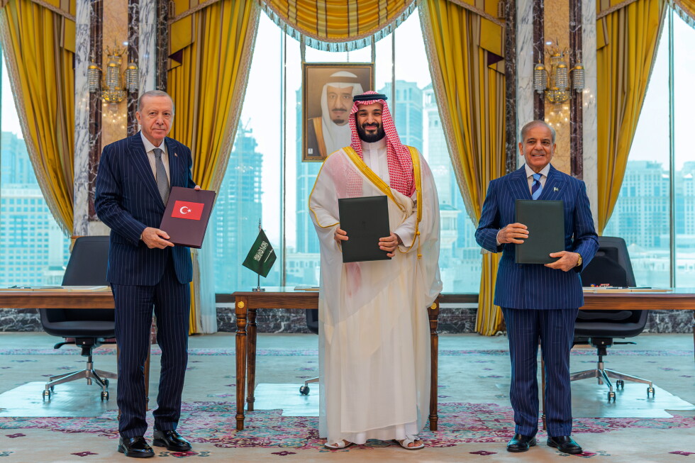 Turkey says new defense pact with Saudi Arabia and Pakistan not aimed at Iran