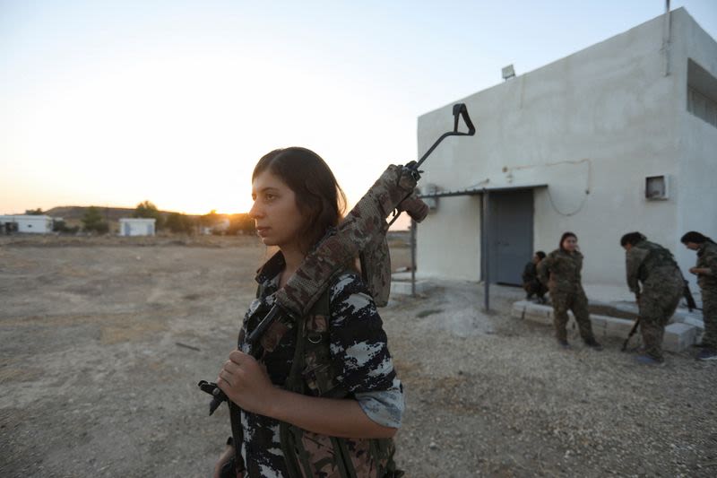 Once symbols of war on Islamic State, Kurdish women fighters seek role in new Syria