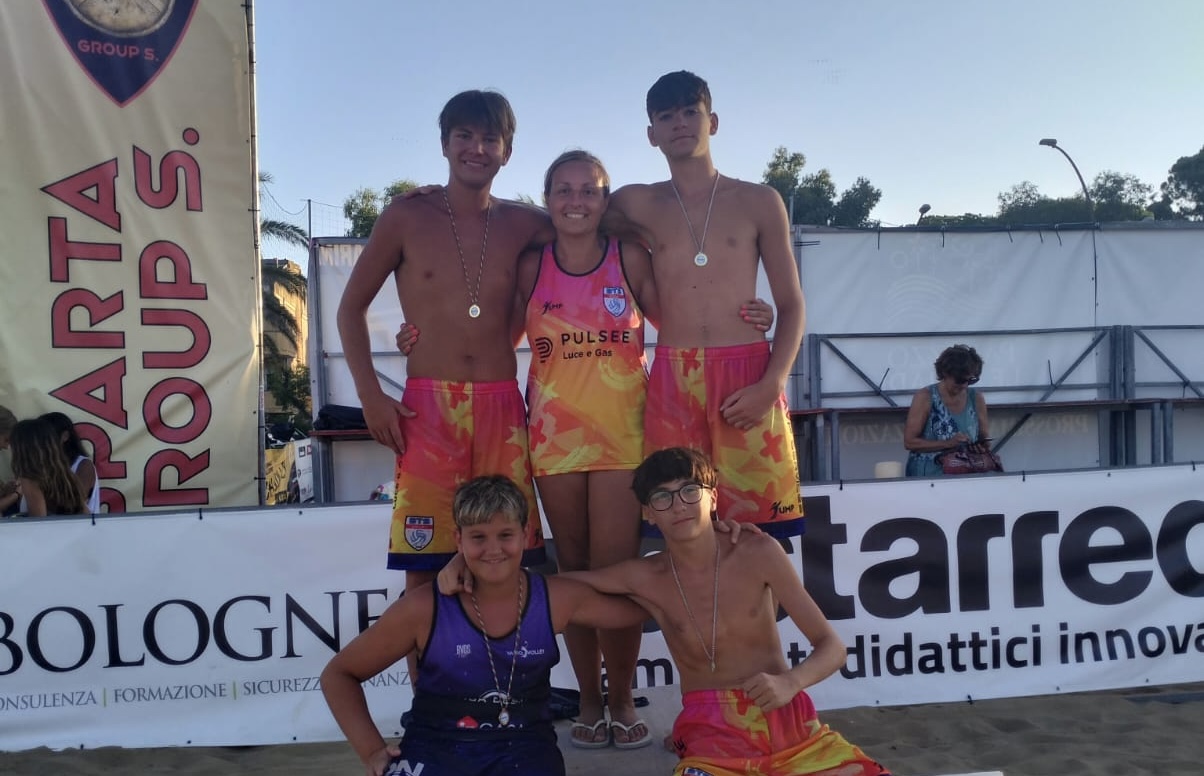 Bts San Salvo: vittorie nel maschile under 14 e 18 del torneo regionale di beach volley giovanile