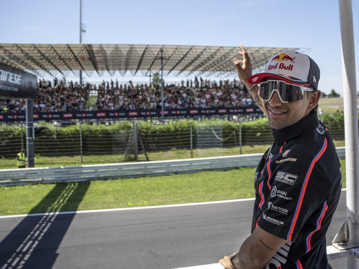 MotoGP: a Misano torna la tribuna Aprilia - MotoriNoLimits