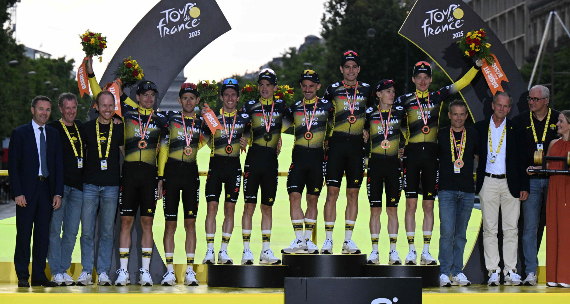 Tour de France 2025, capitolo punti UCI: UAE Emirates e Visma|Lease a Bike fanno man bassa - In chiave salvezza gioisce la Picnic PostNL, spedizioni fallimentari per Intermarché-Wanty e Cofidis