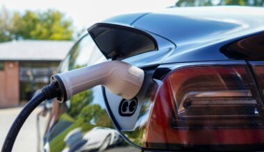 Le società che noleggiano auto dovranno acquistare solo veicoli elettrici