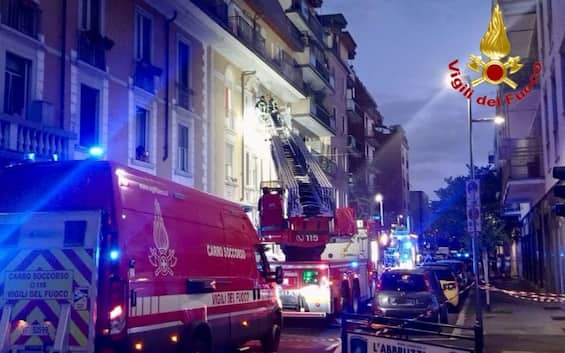 Milano, incendio in appartamento a Sesto San Giovanni: morto 20enne. Indagine per omicidio