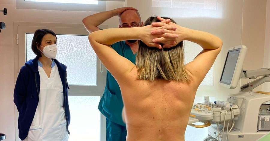 Tumore seno, mastectomia preventiva a donne con +35% rischio - Salute e Benessere