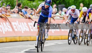 TOUR DE WALLONIE. CORBIN STRONG VINCE LA PRIMA TAPPA