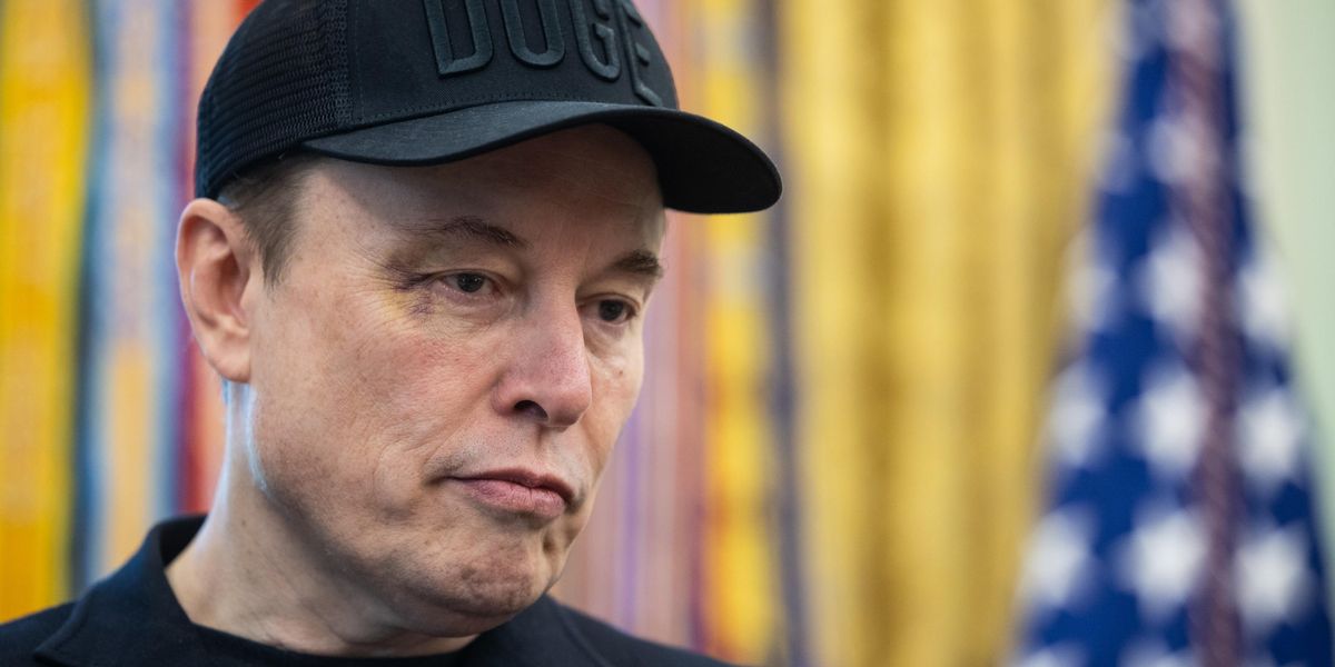 Tesla si sgonfia senza gli incentivi. Ma Musk e il tycoon restano legati - La Verità