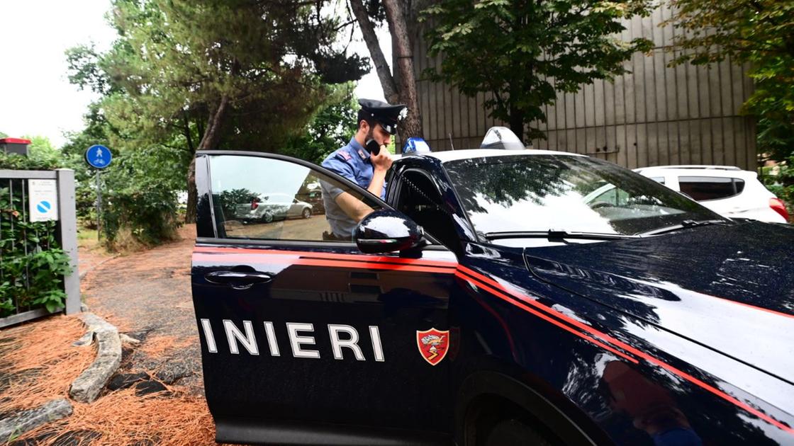 accoltella e picchia la ex. La donna rischia la vita