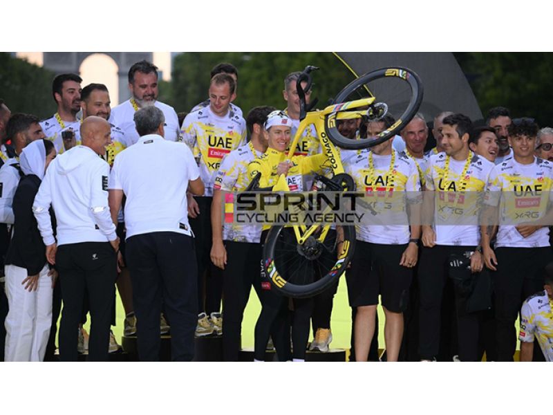 TOUR vs GIRO. QUESTIONE DI MEDIE, QUESTIONE DI VELOCITA'