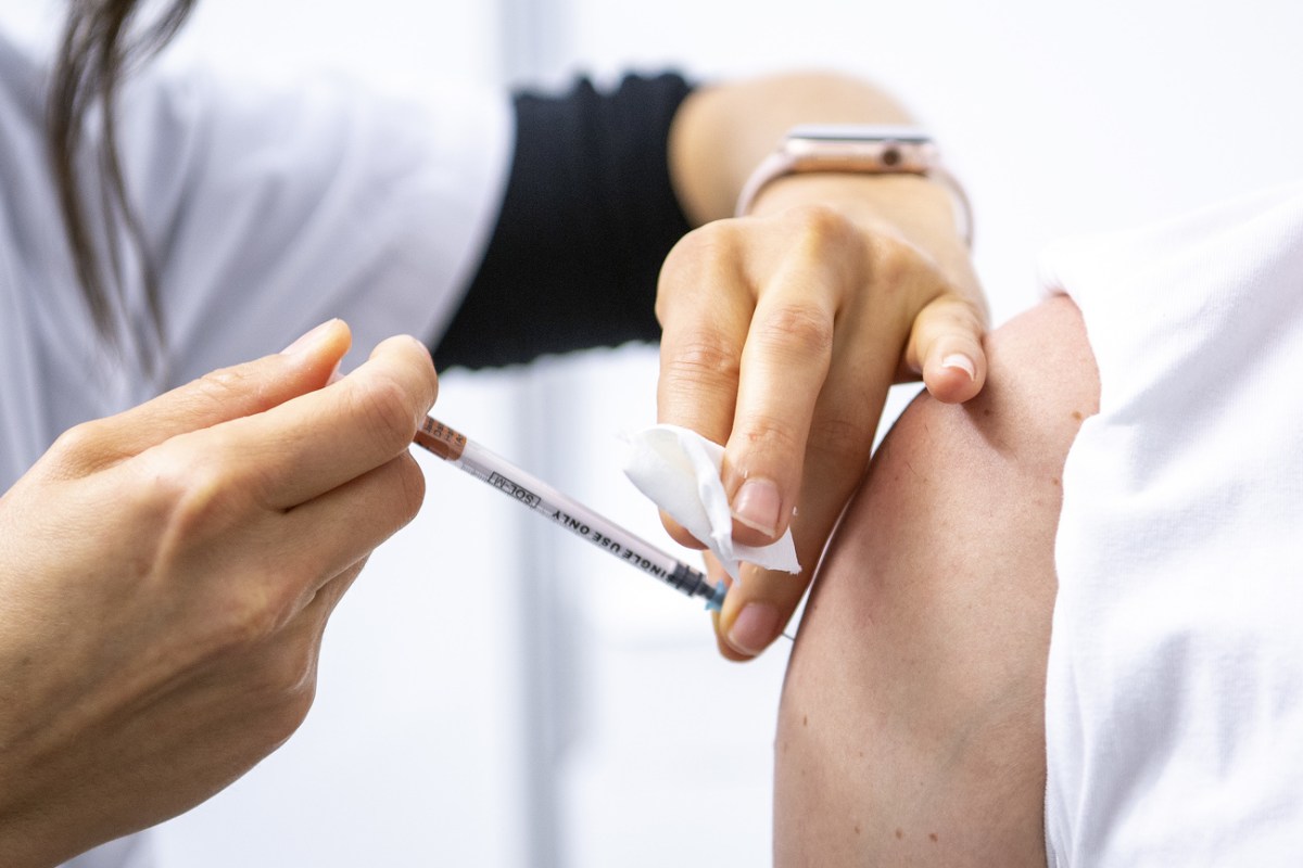 Esitazioni vaccinali, le lezioni dalla Svizzera