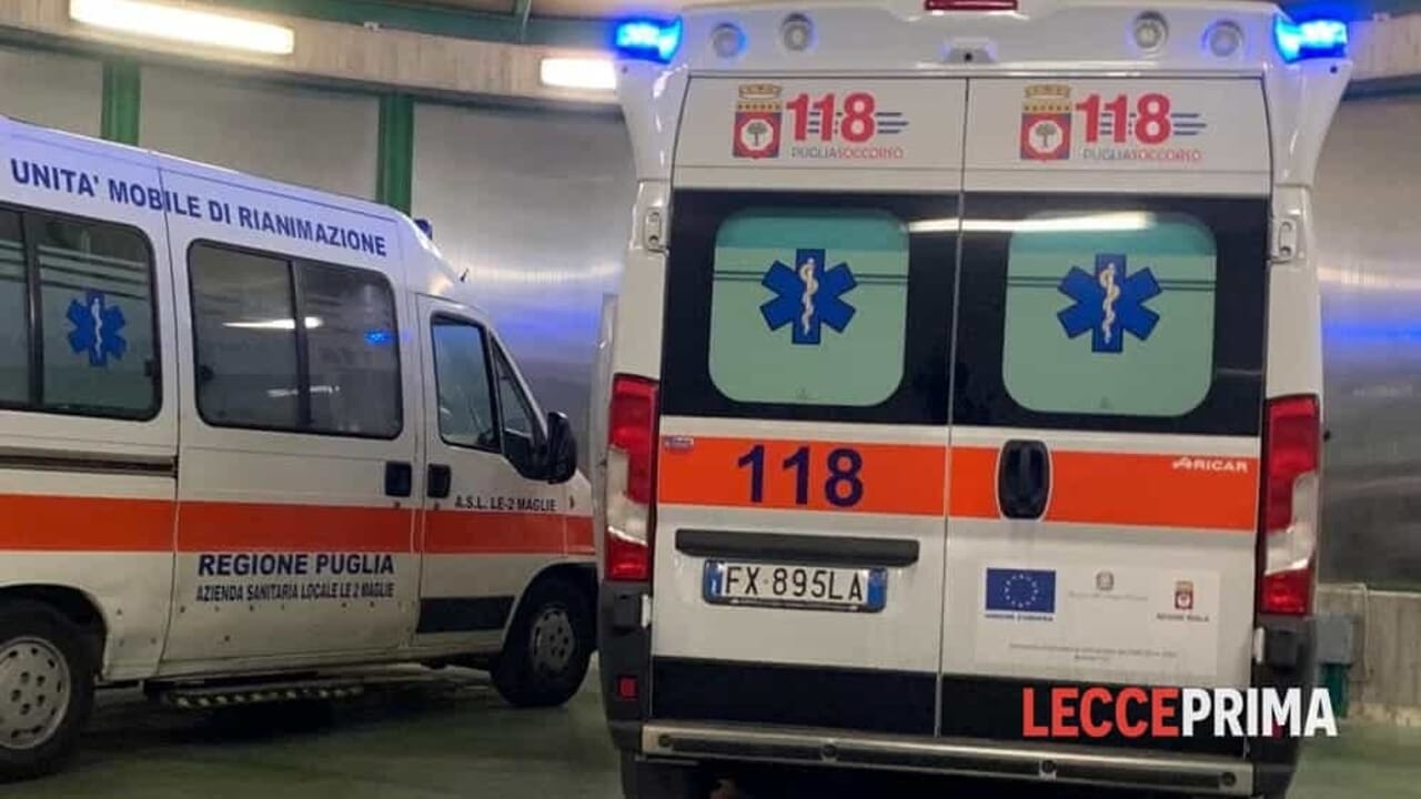 Si reca in bagno sul luogo di lavoro, poi si accascia improvvisamente: muore un 45enne