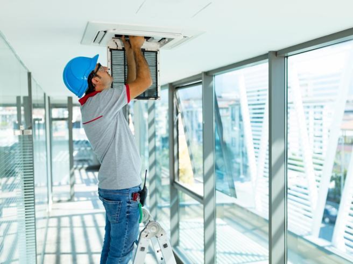 Bonus casa, si sblocca: per infissi e pompe di calore partono le comunicazioni all’Enea, chi può richiederlo