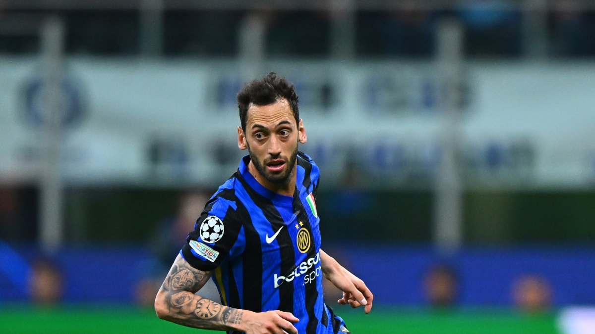 Calciomercato, le news di oggi in diretta: Calhanoglu resta all'Inter, l'agente di Pio Esposito: «L'Atalanta lo voleva per Lookman»; Milan, ecco Estupinan; il Napoli vuole Miretti. Joao Mario alla Juventus