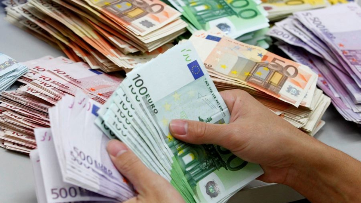 Guida completa ai dazi: l’accordo Usa-Ue, l’impatto sui prezzi e chi pagherà il conto