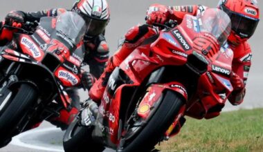 MotoGp Germania al Sachsenring, risultato: Marquez vince davanti al fratello Alex e a Bagnaia. Record di cadute, out anche Bezzecchi e Di Giannantonio, solo in 10 al traguardo