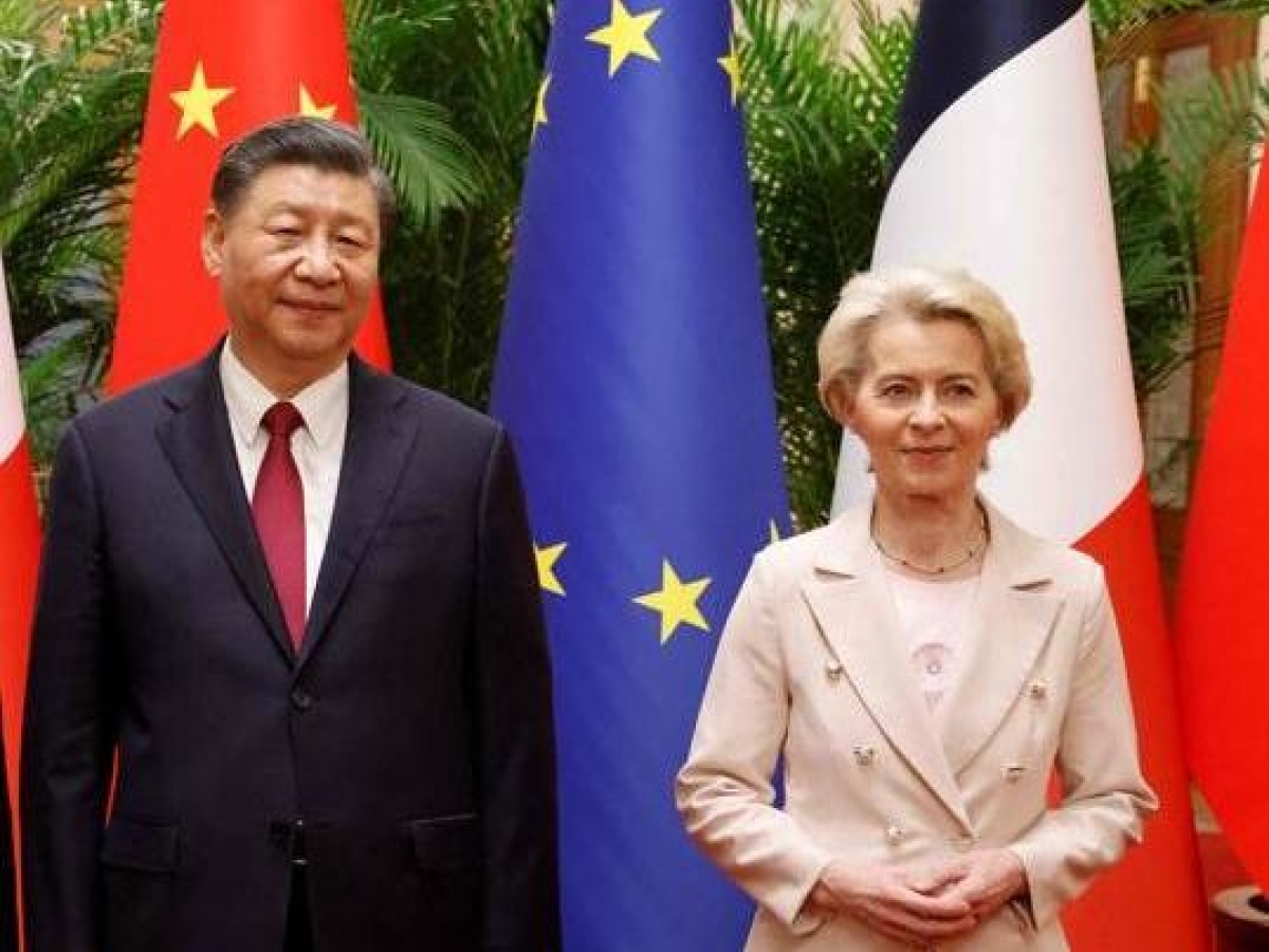 Oriente Occidente di Rampini | Contro Trump la Cina può cantare vittoria, a differenza dell'Europa